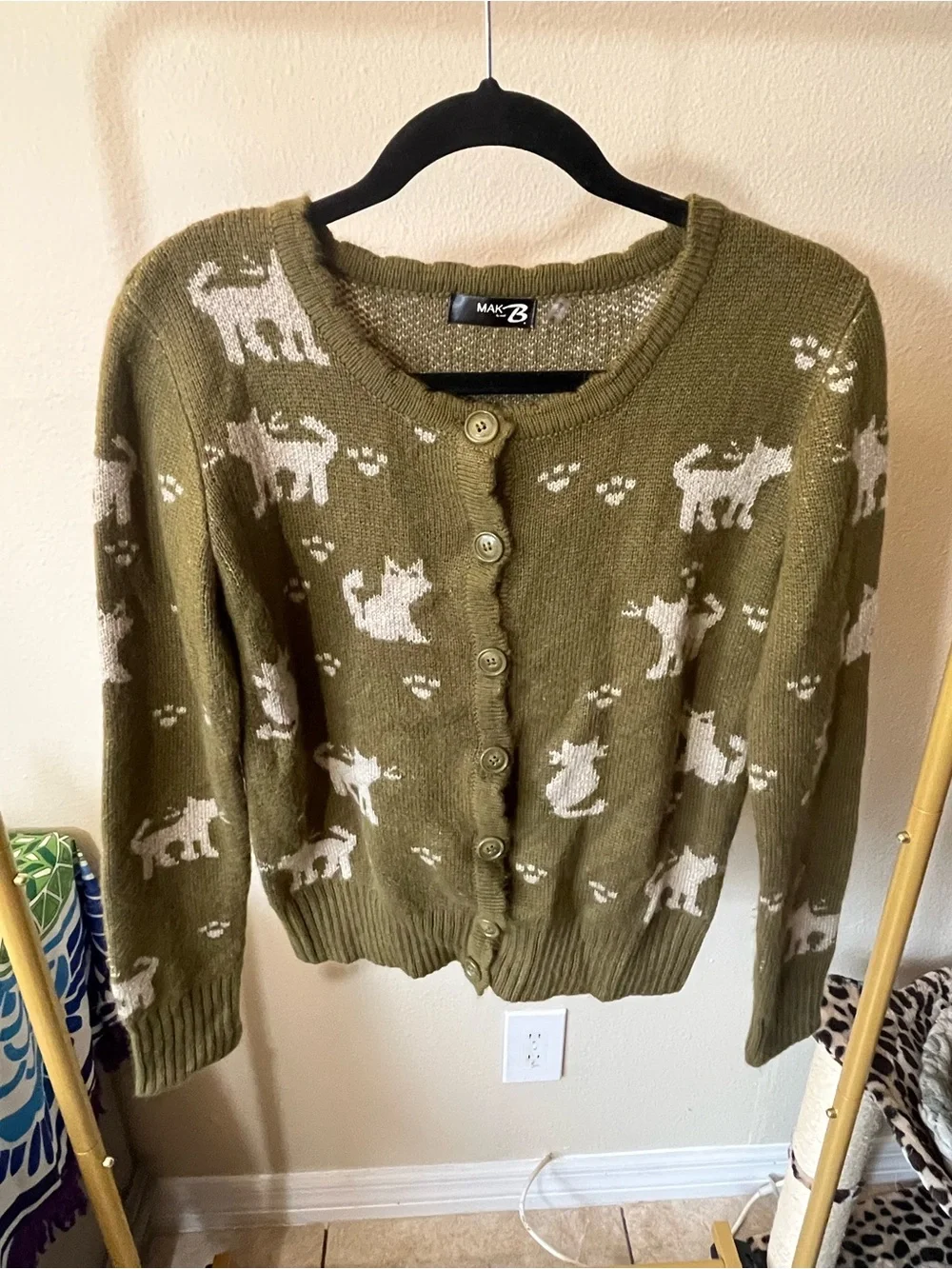 Mak B Olive Green Cat Pattern Button-Up Sweater